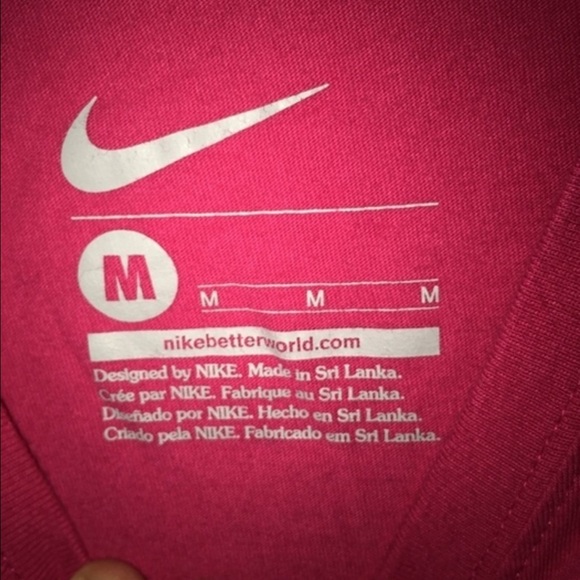 Nike tee - Picture 2 of 2
