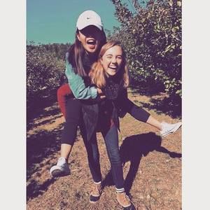 Meet your Posher, Cathy