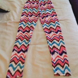 Super soft leggings! Never worn!