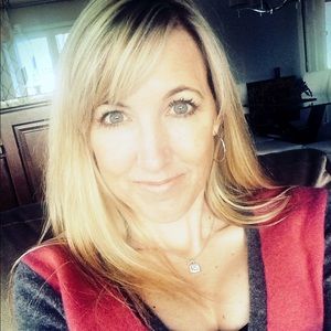 Meet your Posher, Christy