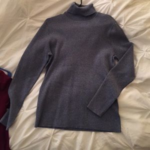 Liz Claiborne turtleneck sweater