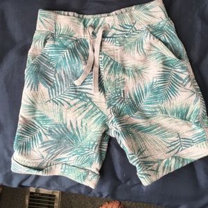 Floral shorts for toddler (3 years)
