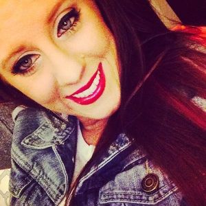 Meet your Posher, Logan