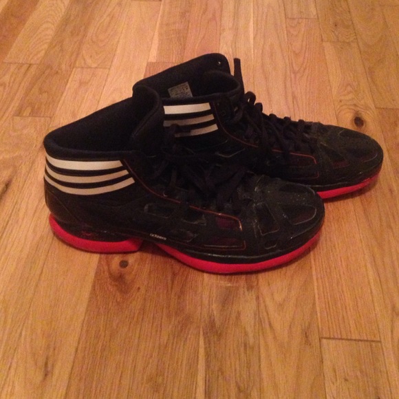 Adidas Derrick Rose Basketball Shoes!!
