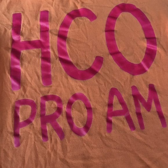 T shirt - Picture 2 of 3