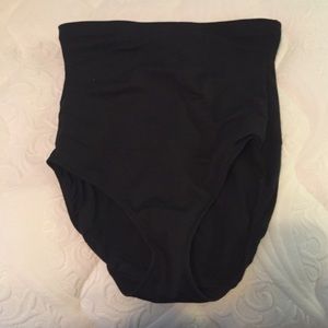 Maidenform spanx