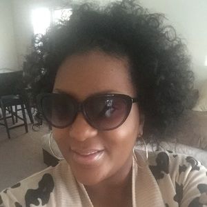 Meet your Posher, Sharelle