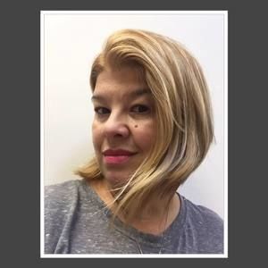 Meet your Posher, Evelyn