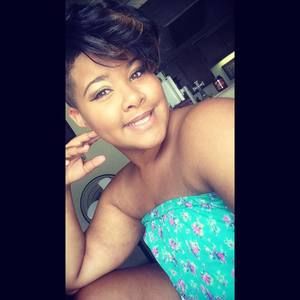 Meet your Posher, Devonna