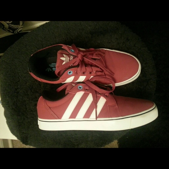 Ladies Sneakers