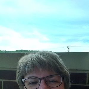 Meet your Posher, Kathryn