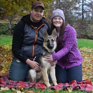 Meet your Posher, Dakota