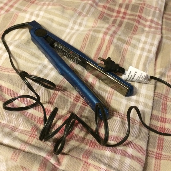 Hair flat iron
