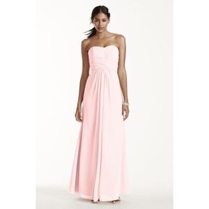 SALE ❄️ David's Bridal // Strapless Chiffon Dress