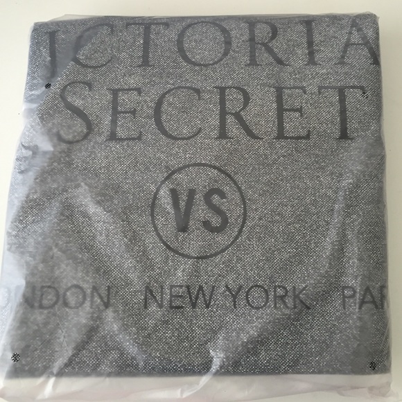 Victoria's Secret Weekender Bag 2015