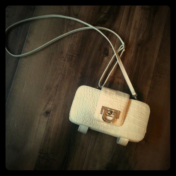 DKNY Patent Croc Patterned Crossbody!!