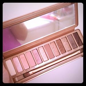 Barely used Naked 3 Palette