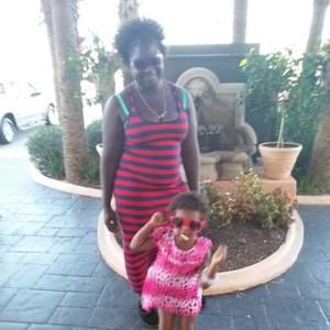 Meet your Posher, Monaye