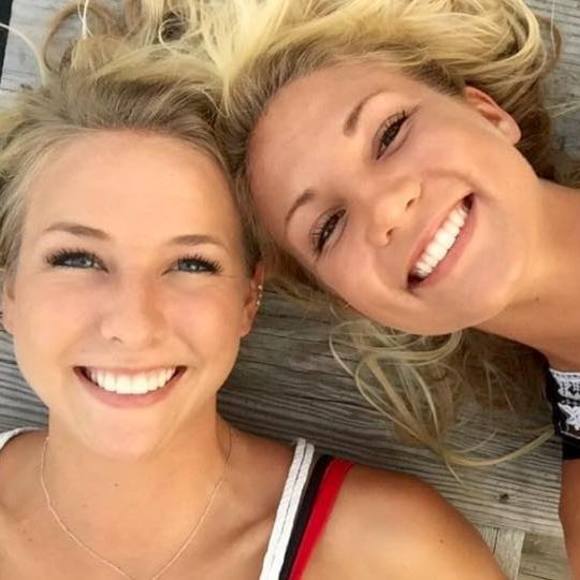 Meet your Posher, Rachael - Picture 1 of 1