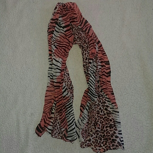 Fashion scarf