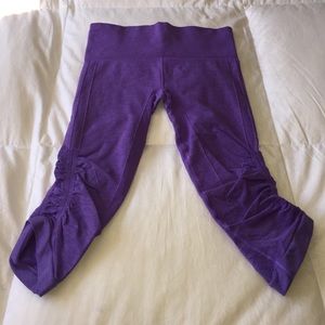 Lululemon In The Flow Crop