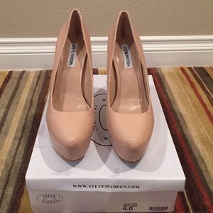 Steve Madden Dalya Pumps