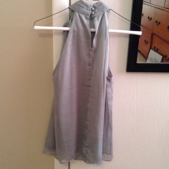 Sleeveless formal tank - Picture 3 of 4