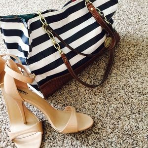 Navy & white handbag- 50% off all bundles!