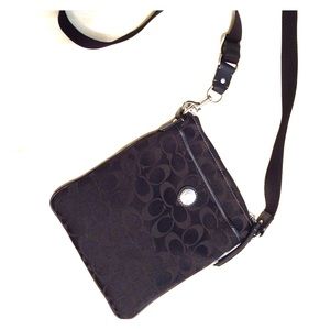 Coach cross body bag black - used