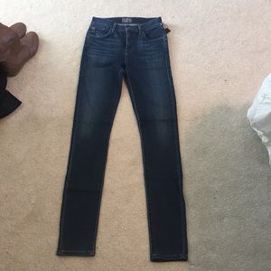 A Gold E jeans