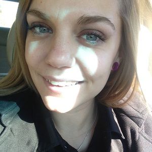 Meet your Posher, Tera