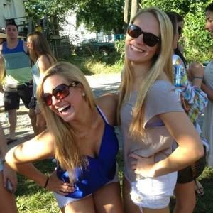 Meet your Posher, Delaney