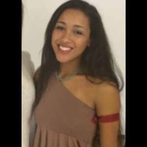 Meet your Posher, Sonia