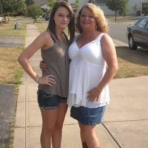 Meet your Posher, Suzanne