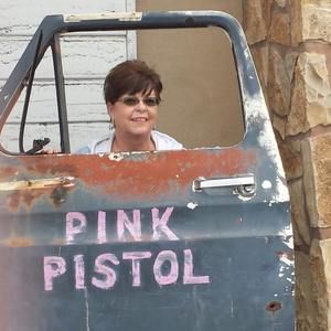 Meet your Posher, Beverly