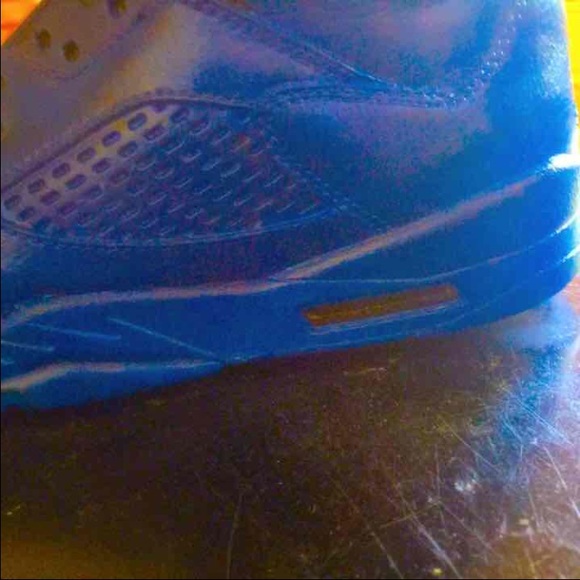 Custom jordan 5 - Picture 2 of 3