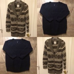 2 item bundle for @raainnscloset.