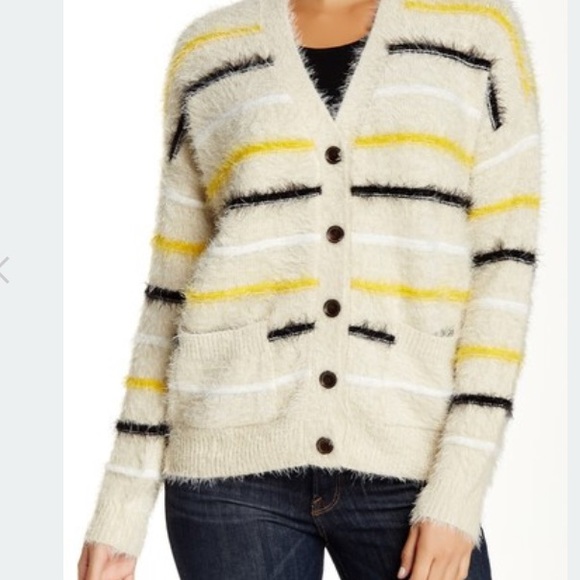 NWT SUPER SOFT SWEATER
