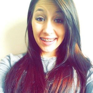 Meet your Posher, Ashleigh