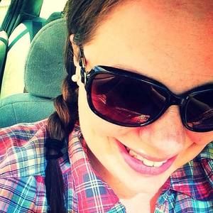 Meet your Posher, Tiffani