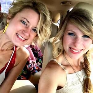 Meet your Posher, April