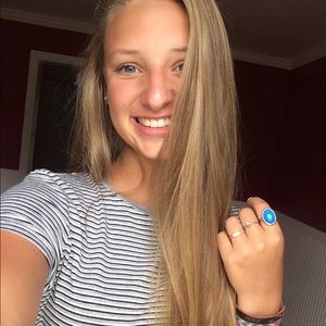 Meet your Posher, Madisyn