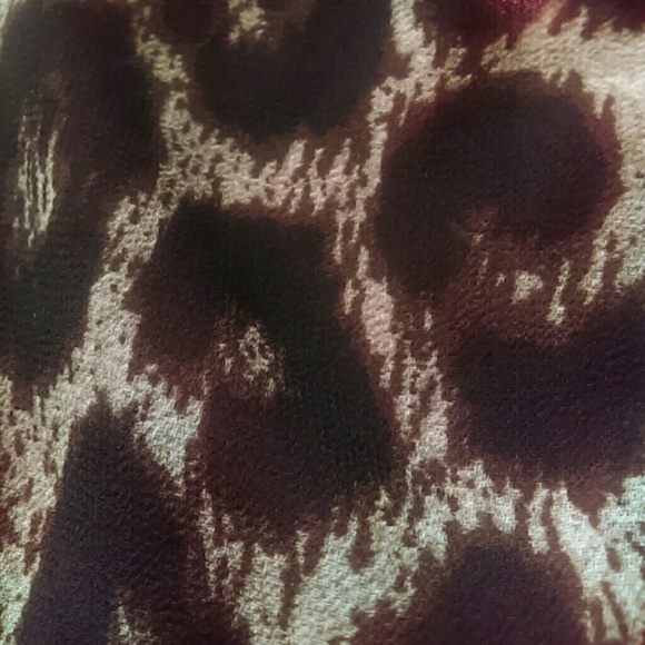 Females blouse - Picture 4 of 4