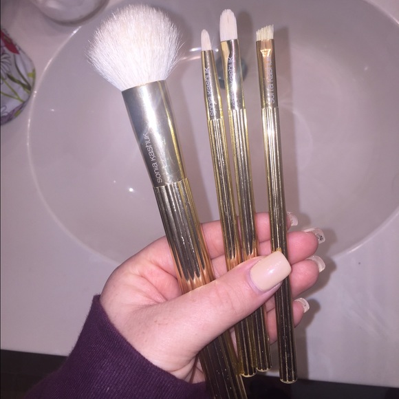 Make up brushes