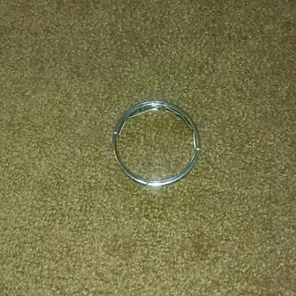 Skull bracelet - Picture 2 of 4