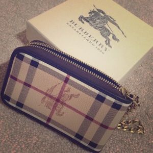 Burberry Wristlet