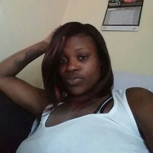 Meet your Posher, Latisha