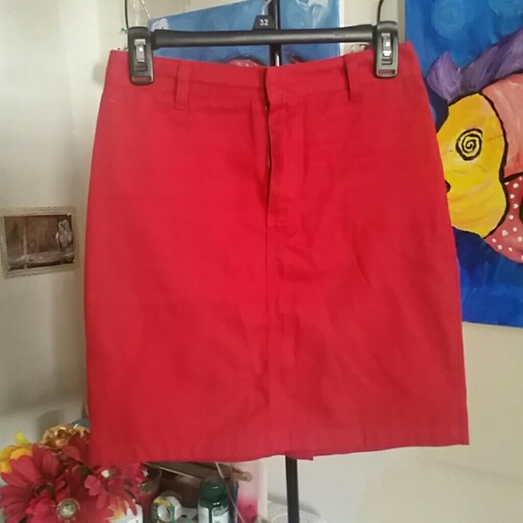 Red skirt