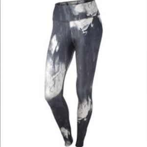 Nike legend 2.0 dry fit leggings Small