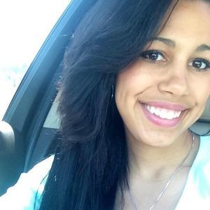 Meet your Posher, Tiara